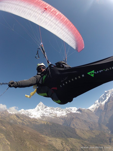 Параплан ASA Exo над горами Непала